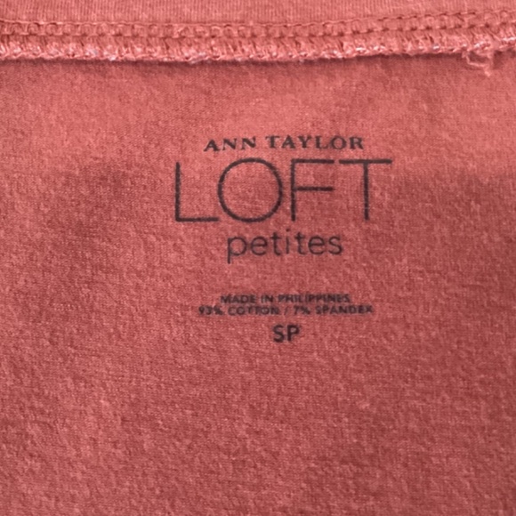 LOFT Persimmon Gathered V-Neck Cami Shell - SP - Picture 4 of 4